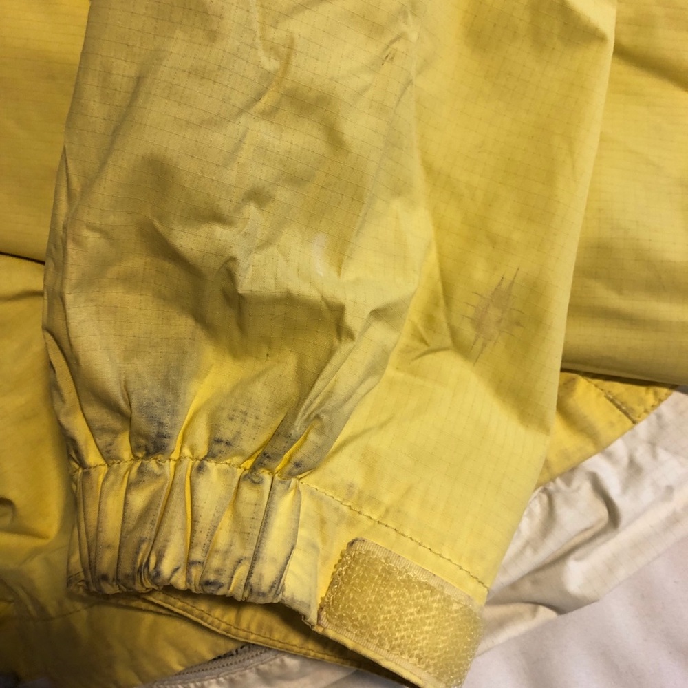 North Face Rain Jacket - Picture 4 of 4
